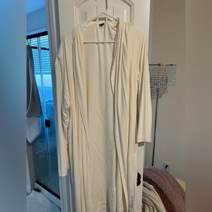 Chill by Cravings robe